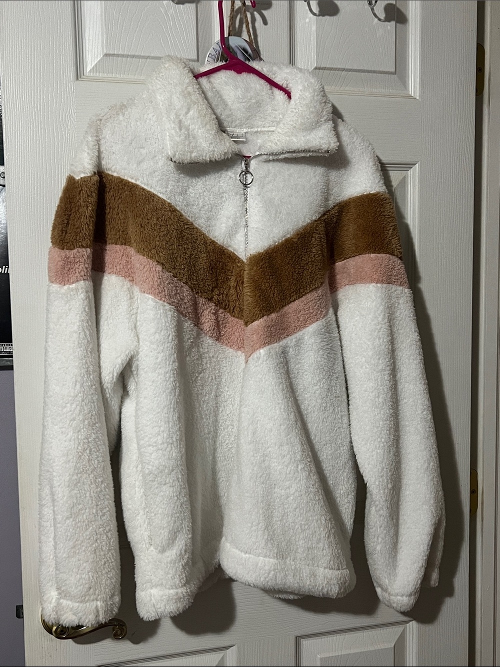 Cozy Chevron Sherpa Half-Zip Hoodie - White, Brown & Pink